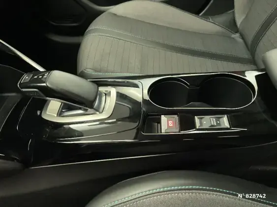 PEUGEOT 208 ELECTRIQUE II - voiture d'occasion - Photo 37