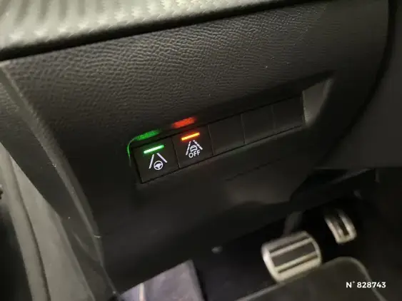 PEUGEOT 208 ELECTRIQUE II - voiture d'occasion - Photo 15