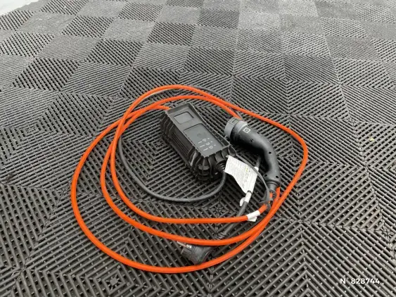 PEUGEOT 208 ELECTRIQUE II - voiture d'occasion - Photo 30