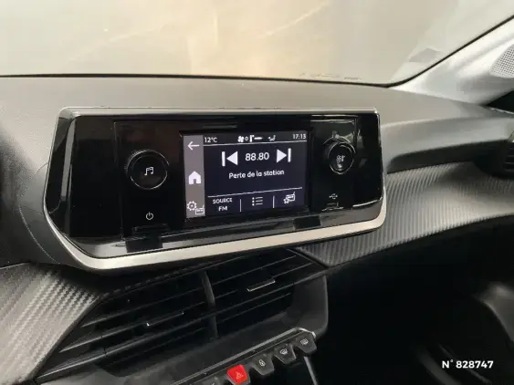 PEUGEOT 208 BUSINESS R II - voiture d'occasion - Photo 13