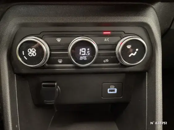 DACIA SANDERO III - voiture d'occasion - Photo 33