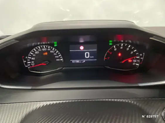 PEUGEOT 2008 II - voiture d'occasion - Photo 12