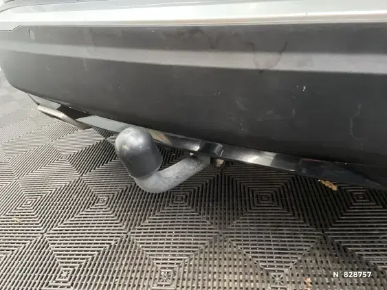 PEUGEOT 2008 II - voiture d'occasion - Photo 29