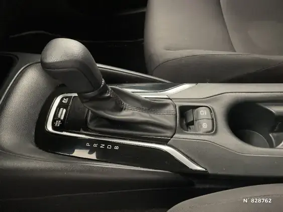 TOYOTA COROLLA XII - voiture d'occasion - Photo 32