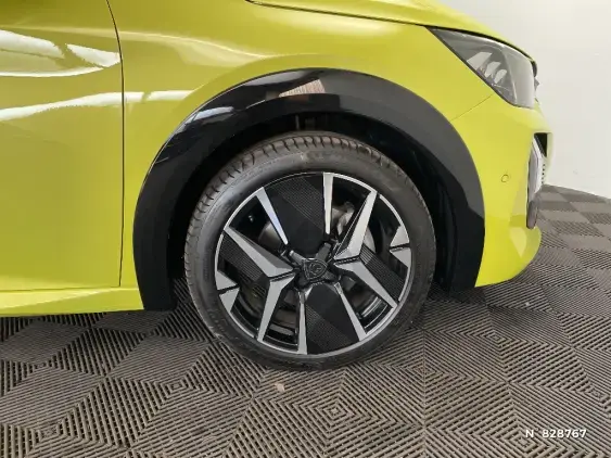 PEUGEOT 208 II - voiture d'occasion - Photo 8