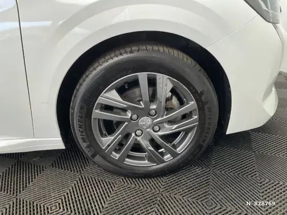 PEUGEOT 208 BUSINESS R II - voiture d'occasion - Photo 8