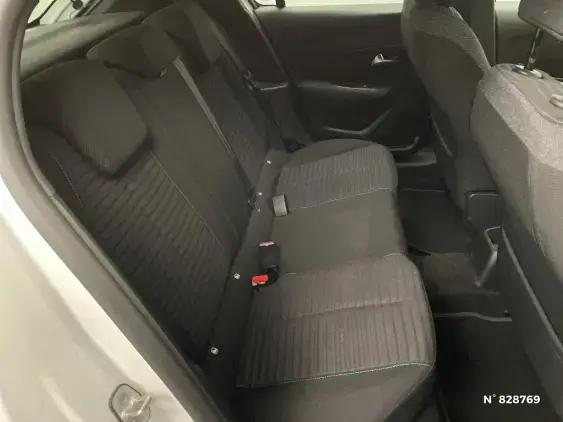 PEUGEOT 208 BUSINESS R II - voiture d'occasion - Photo 11