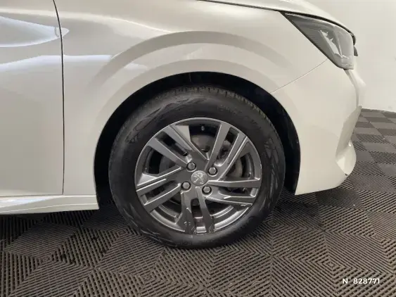 PEUGEOT 208 BUSINESS R II - voiture d'occasion - Photo 8