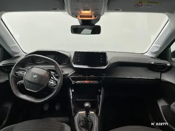 PEUGEOT 208 BUSINESS R II - voiture d'occasion - Photo 9