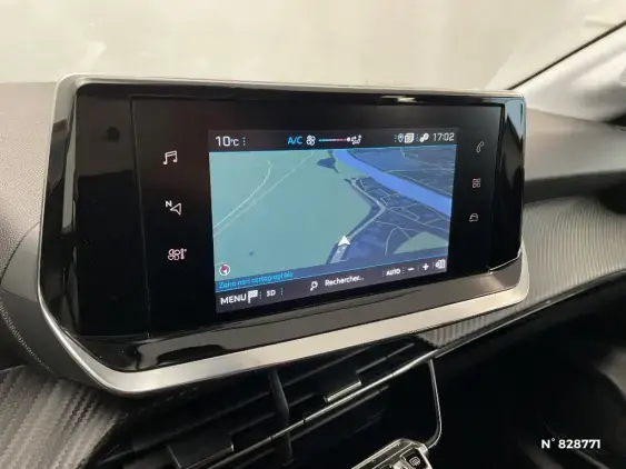 PEUGEOT 208 BUSINESS R II - voiture d'occasion - Photo 13