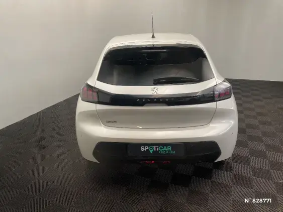 PEUGEOT 208 BUSINESS R II - voiture d'occasion - Photo 6