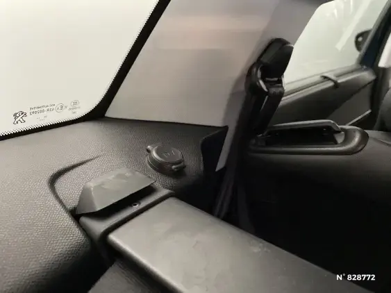 PEUGEOT 5008 II - voiture d'occasion - Photo 33