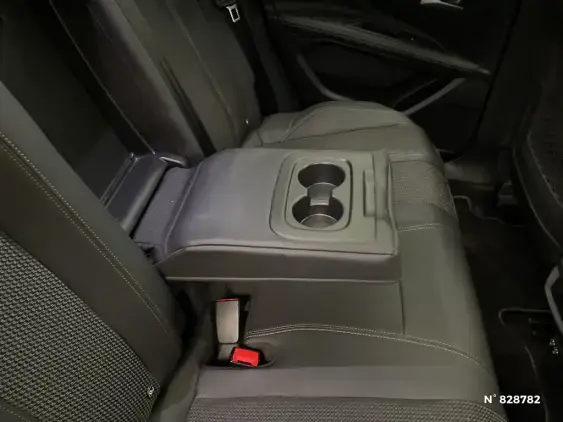 PEUGEOT 3008 II - voiture d'occasion - Photo 37