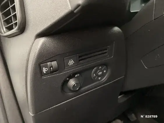 DS DS 3 CROSSBACK I - voiture d'occasion - Photo 15