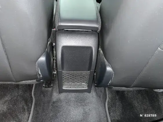 DS DS 3 CROSSBACK I - voiture d'occasion - Photo 30