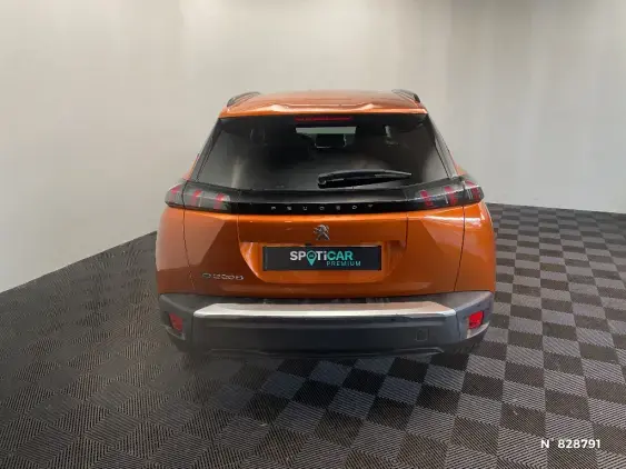 PEUGEOT 2008 ELECTRIQUE II - voiture d'occasion - Photo 6