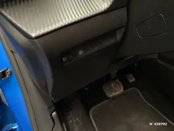 PEUGEOT 208 ELECTRIQUE II - voiture d'occasion - Photo 15