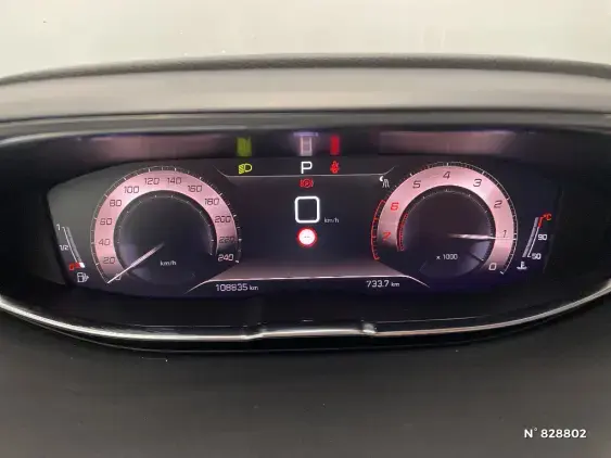 PEUGEOT 3008 II - voiture d'occasion - Photo 12