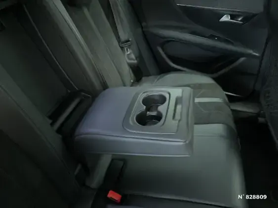 PEUGEOT 3008 II - voiture d'occasion - Photo 27