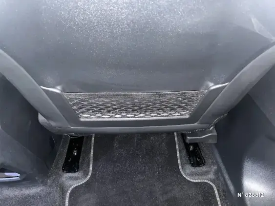 PEUGEOT 3008 III - voiture d'occasion - Photo 28