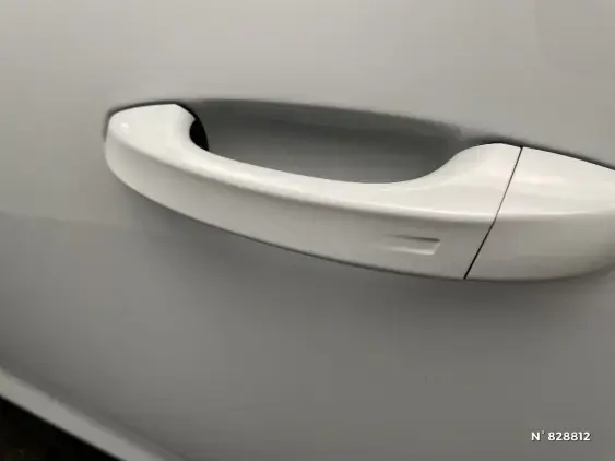 PEUGEOT 3008 III - voiture d'occasion - Photo 30