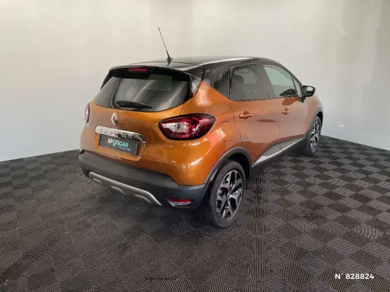RENAULT CAPTUR - voiture d'occasion - Photo 4