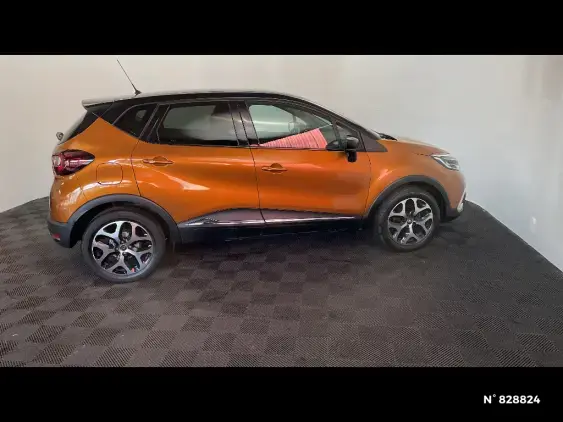 RENAULT CAPTUR - voiture d'occasion - Photo 5