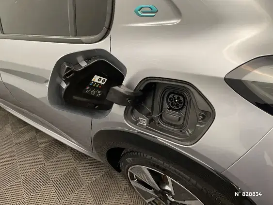 PEUGEOT 208 ELECTRIQUE II - voiture d'occasion - Photo 27