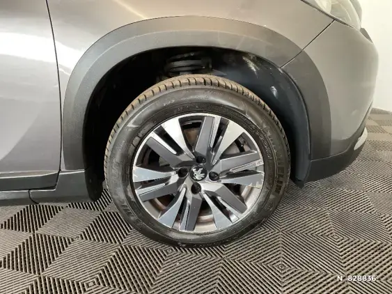 PEUGEOT 2008 - voiture d'occasion - Photo 8