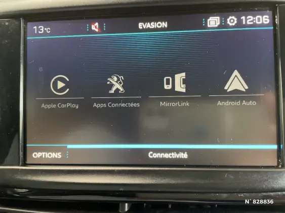 PEUGEOT 2008 - voiture d'occasion - Photo 28