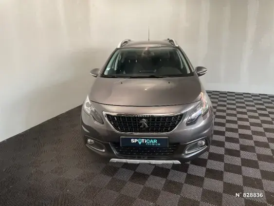 PEUGEOT 2008 - voiture d'occasion - Photo 3