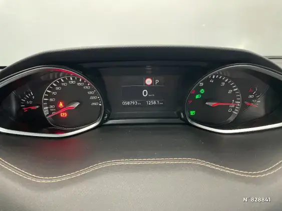 PEUGEOT 308 II - voiture d'occasion - Photo 12