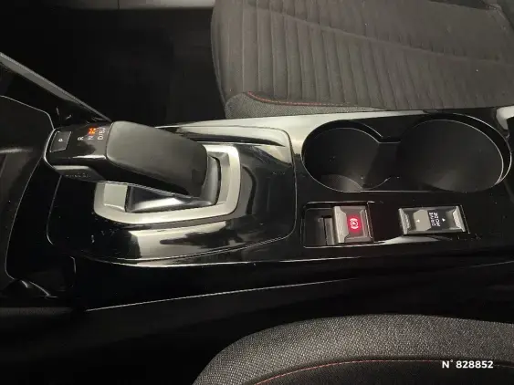 PEUGEOT 2008 ELECTRIQUE II - voiture d'occasion - Photo 29