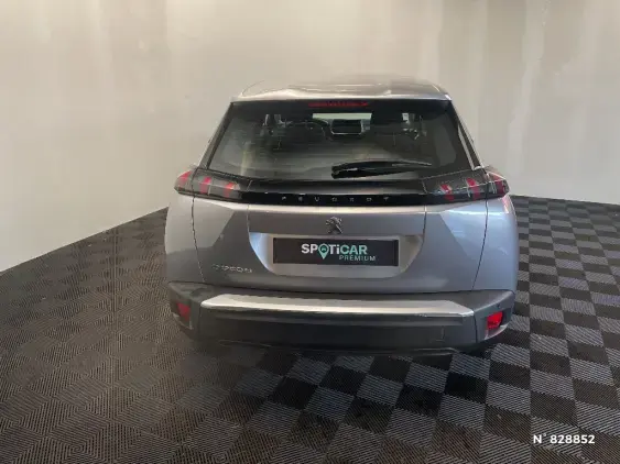 PEUGEOT 2008 ELECTRIQUE II - voiture d'occasion - Photo 6