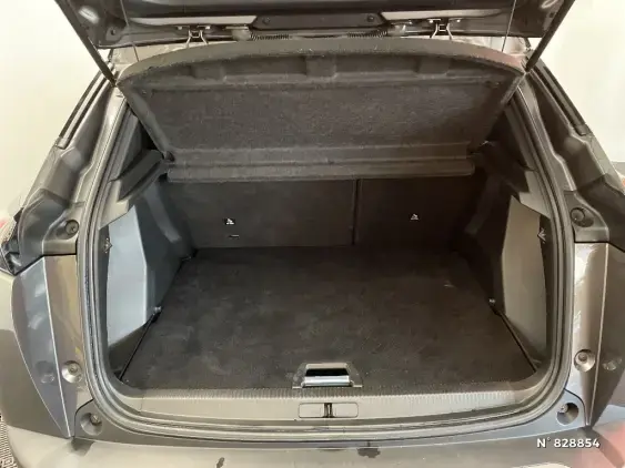 PEUGEOT 2008 II - voiture d'occasion - Photo 7