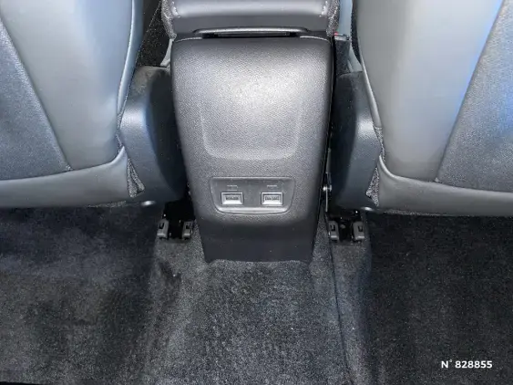 PEUGEOT 208 BUSINESS R II - voiture d'occasion - Photo 26