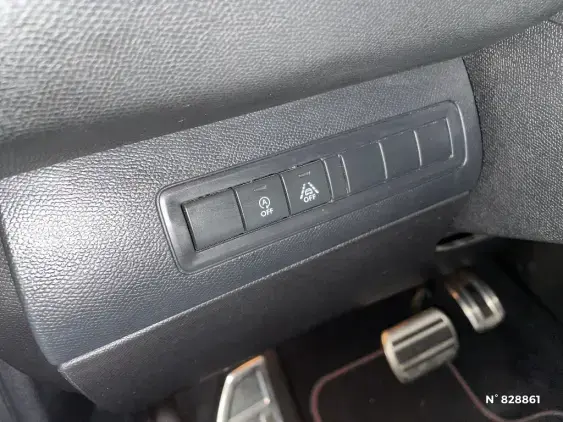 PEUGEOT 308 SW II - voiture d'occasion - Photo 15