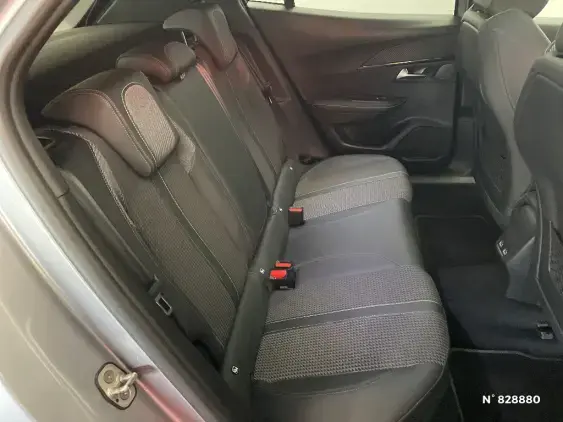 PEUGEOT 2008 II - voiture d'occasion - Photo 11