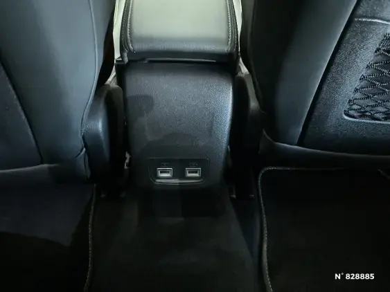 PEUGEOT 208 ELECTRIQUE II - voiture d'occasion - Photo 28