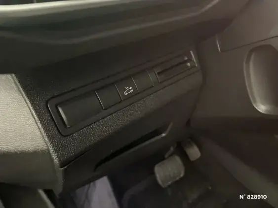 PEUGEOT 5008 II - voiture d'occasion - Photo 15
