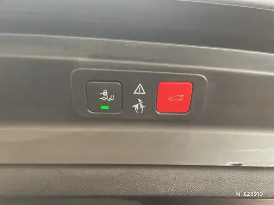 PEUGEOT 5008 II - voiture d'occasion - Photo 27