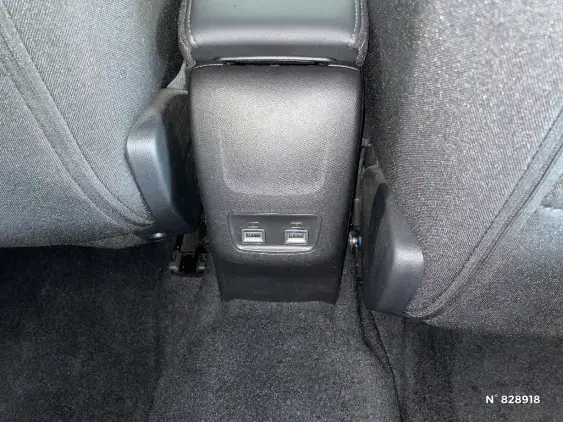 PEUGEOT 208 ELECTRIQUE II - voiture d'occasion - Photo 26