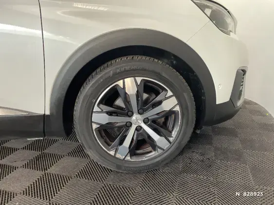 PEUGEOT 5008 II - voiture d'occasion - Photo 8