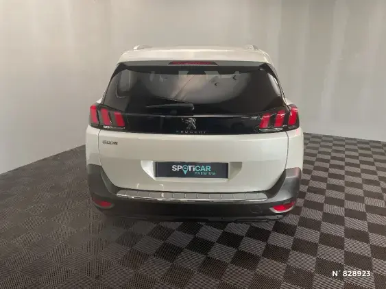 PEUGEOT 5008 II - voiture d'occasion - Photo 6