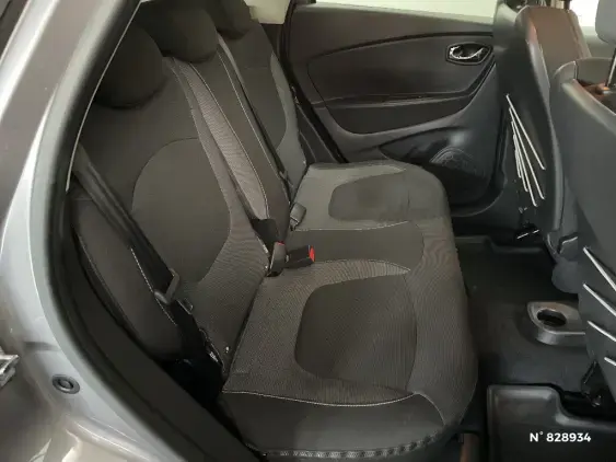 RENAULT CAPTUR - voiture d'occasion - Photo 11