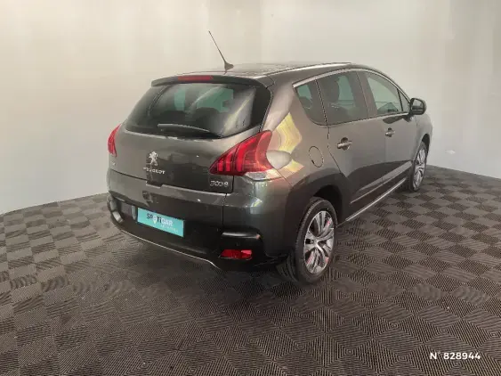 PEUGEOT 3008 - voiture d'occasion - Photo 4
