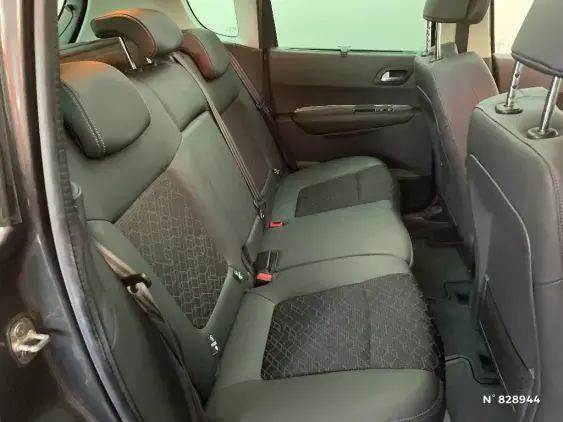 PEUGEOT 3008 - voiture d'occasion - Photo 11