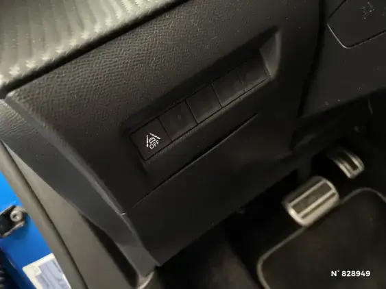 PEUGEOT 2008 ELECTRIQUE II - voiture d'occasion - Photo 15