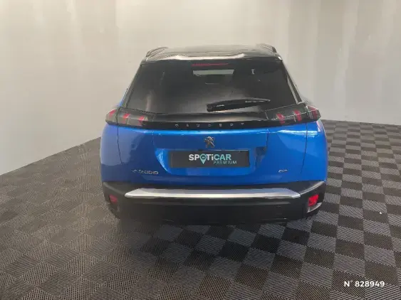 PEUGEOT 2008 ELECTRIQUE II - voiture d'occasion - Photo 6