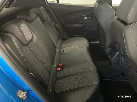 PEUGEOT 2008 ELECTRIQUE II - voiture d'occasion - Photo 11